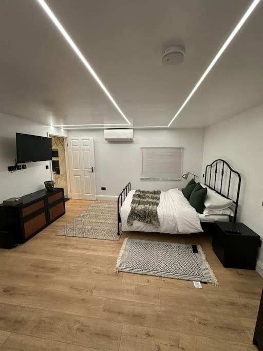 Willa House Watford  Zewnętrze zdjęcie
