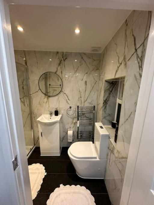Willa House Watford  Zewnętrze zdjęcie